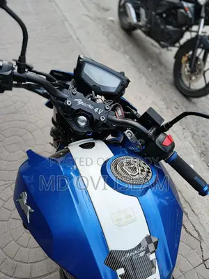 TVS Apache RTR 160 . 2022