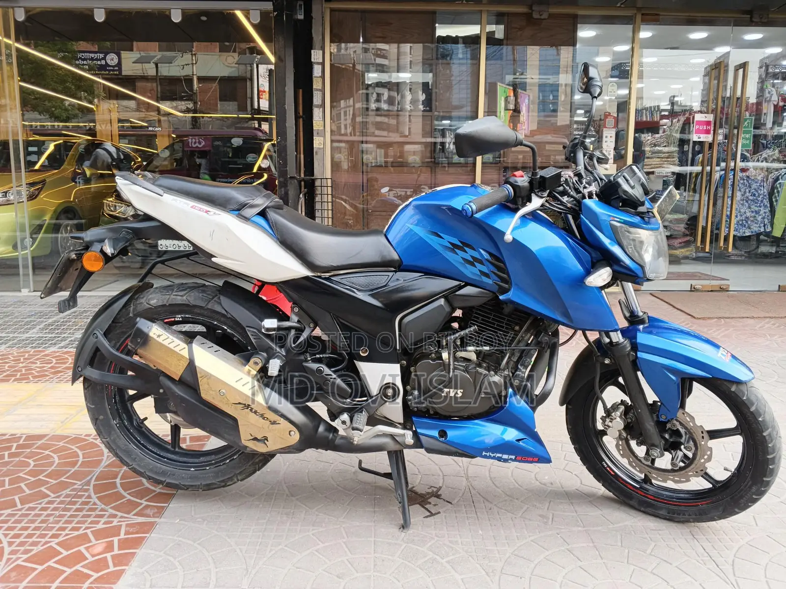 TVS Apache RTR 160 . 2022
