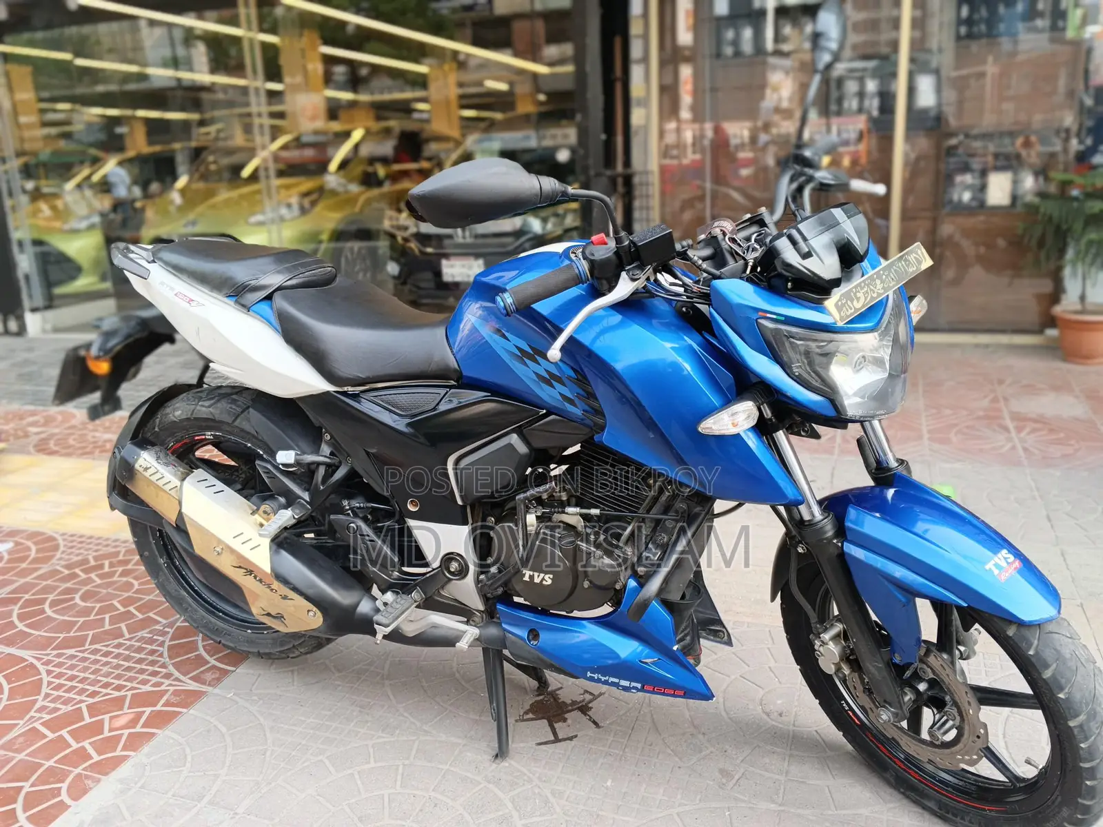 TVS Apache RTR 160 . 2022