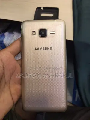 Samsung Galaxy J2 1/8 (Used)
