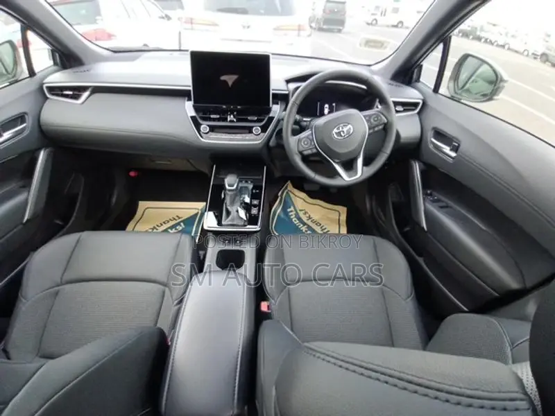Toyota Corolla Cross Z Massive Grey 2026