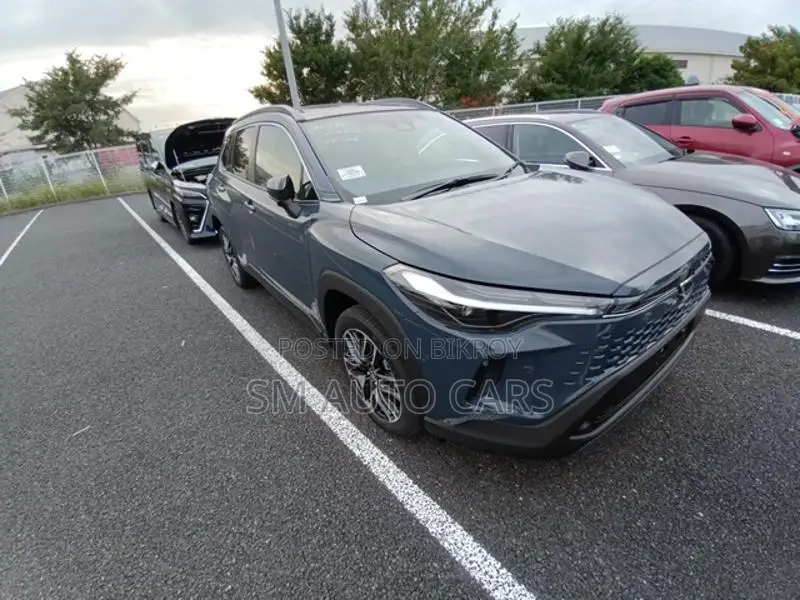 Toyota Corolla Cross Z Massive Grey 2026