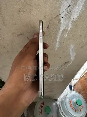 অ্যাপল আইফোন ১১ প্রো ম্যাক্স ৬৪ জিবি (ব্যবহৃত)