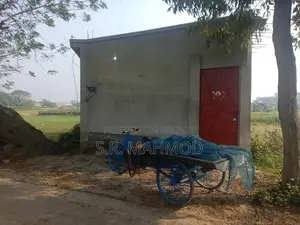 জরুরি ভিত্তিতে বাড়িসহ জমি বিক্রি হবে