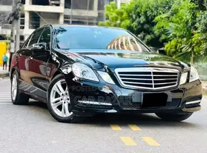 Mercedes-Benz E-Class E250 CGI SUNROOF 2011