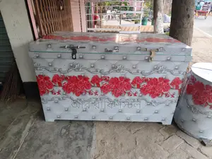 চমৎকার ডিজাইনের মজবুত স্টিলের নতুন সাববক্স (ট্রাঙ্ক) বিক্রি হবে