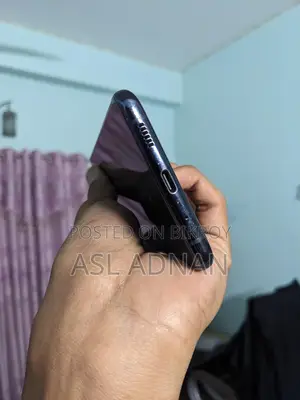 Samsung Galaxy S20 Ultra (Used)