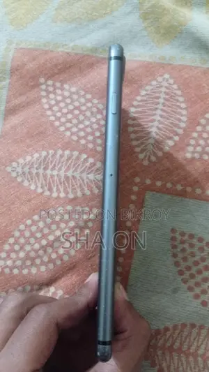 Apple iPhone 8 Plus 64 GB Black
