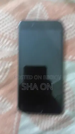 Apple iPhone 8 Plus 64 GB Black