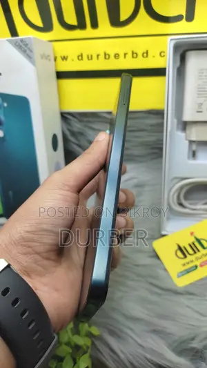 Vivo Y04 4/128 (Used)