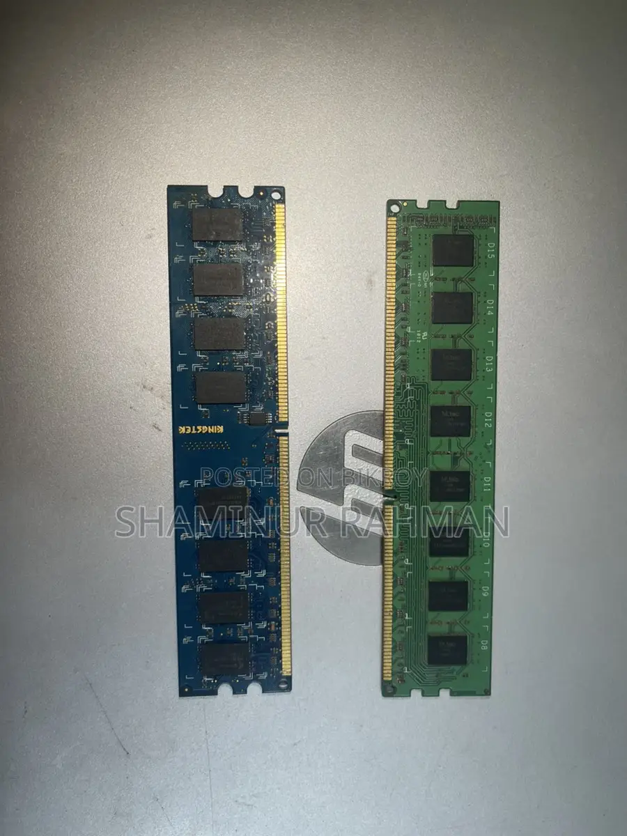 One 2GB and one 4GB RAM