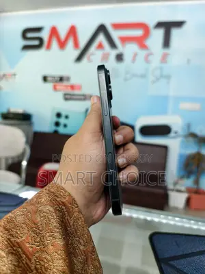Apple iPhone 16 Pro Max Super Condition (Used)