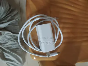 পিক্সেল ফোনের জন্য ৩০ ওয়াট সুপার ফাস্ট চার্জিং সাপোর্টার