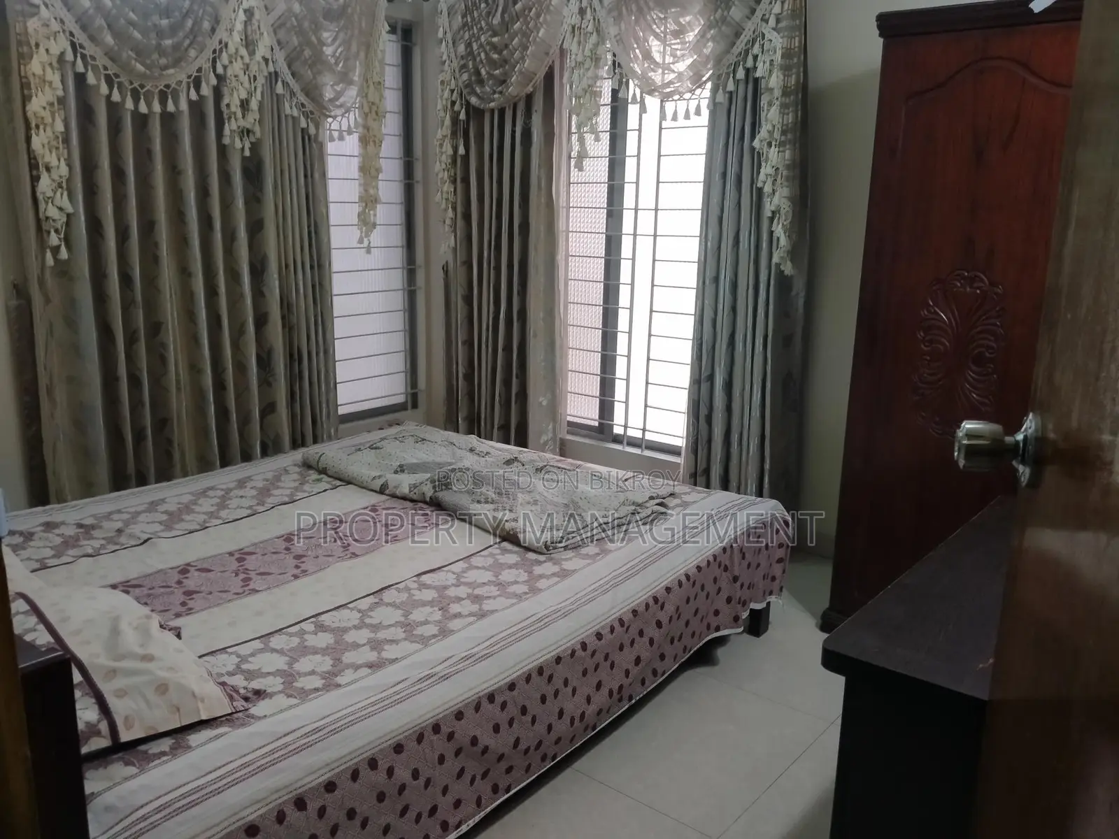 2250 sft full furnished apartment rent in banani