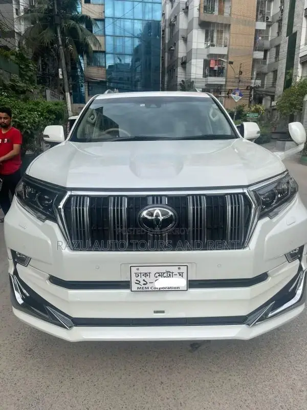 Land Cruiser Prado For Rent