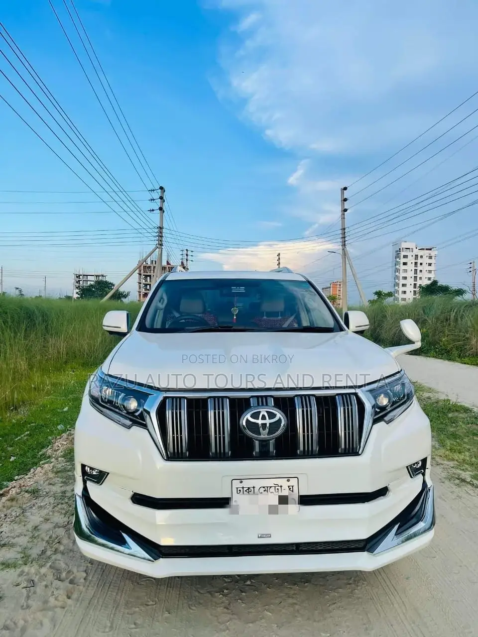 Land Cruiser Prado For Rent