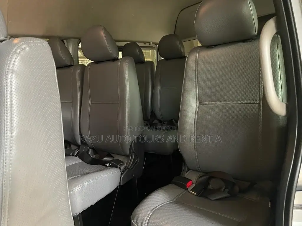 Grand Cabin For Rent (15 seats)
