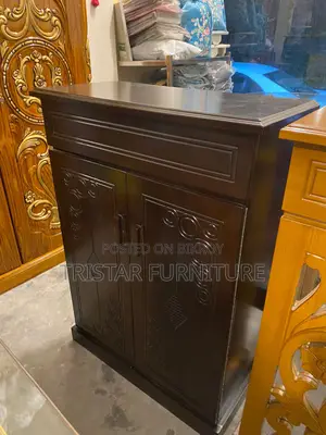 জুতো ক্যাবিনেট