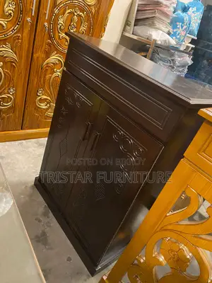 জুতো ক্যাবিনেট