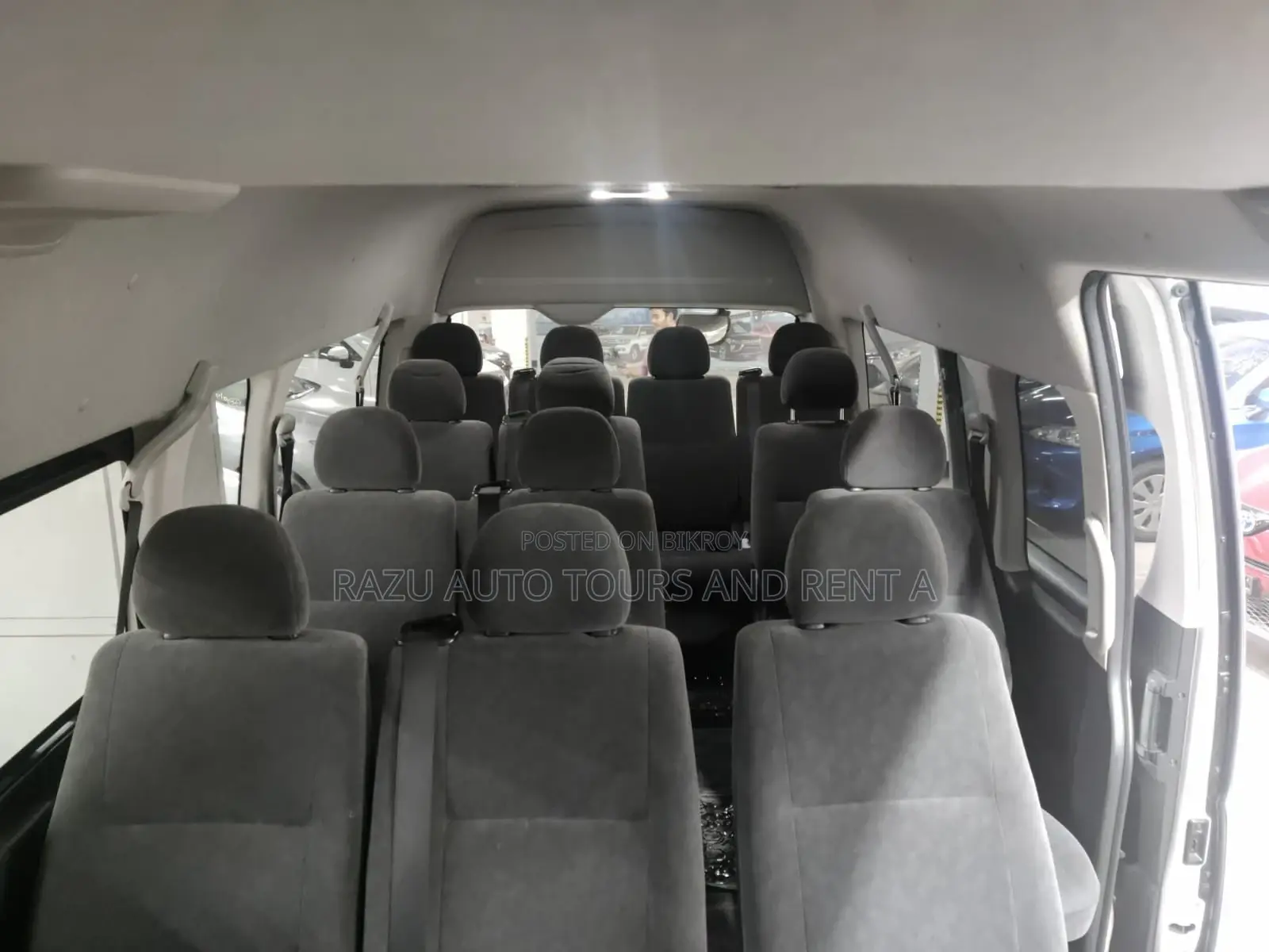 Grand Cabin Hiace For Rent