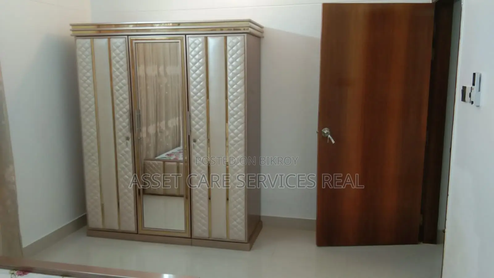 2700 Sqf Fully Furnished Flat Rent @ Banani.