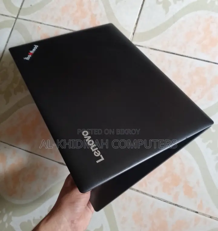 Lenovo 9th Genaretion Laptop, 4gb Ram, 128gb Ssd, 14" Inch Display.