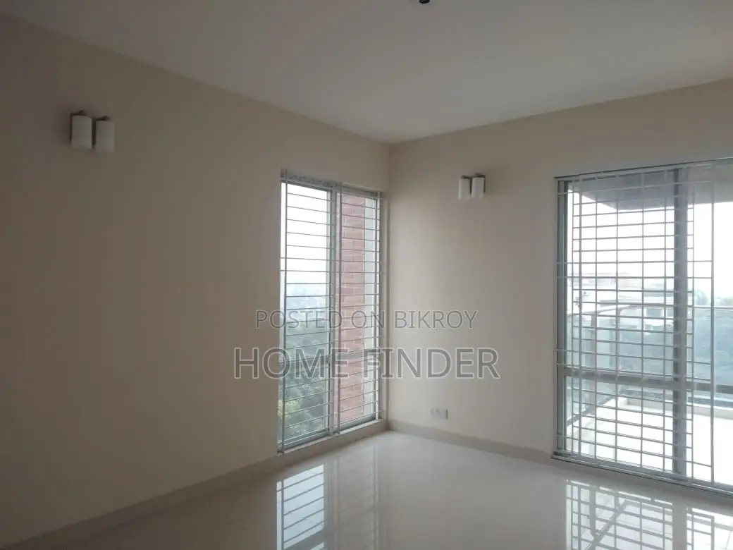 2850 SqFt 3-Bed Apartment for Rent in Gulshan