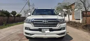 Land Cruiser Prado For Rent