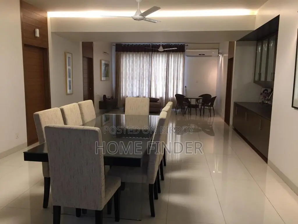 Luxurious Fully Furnished Apt: Rent In GULSHAN 2