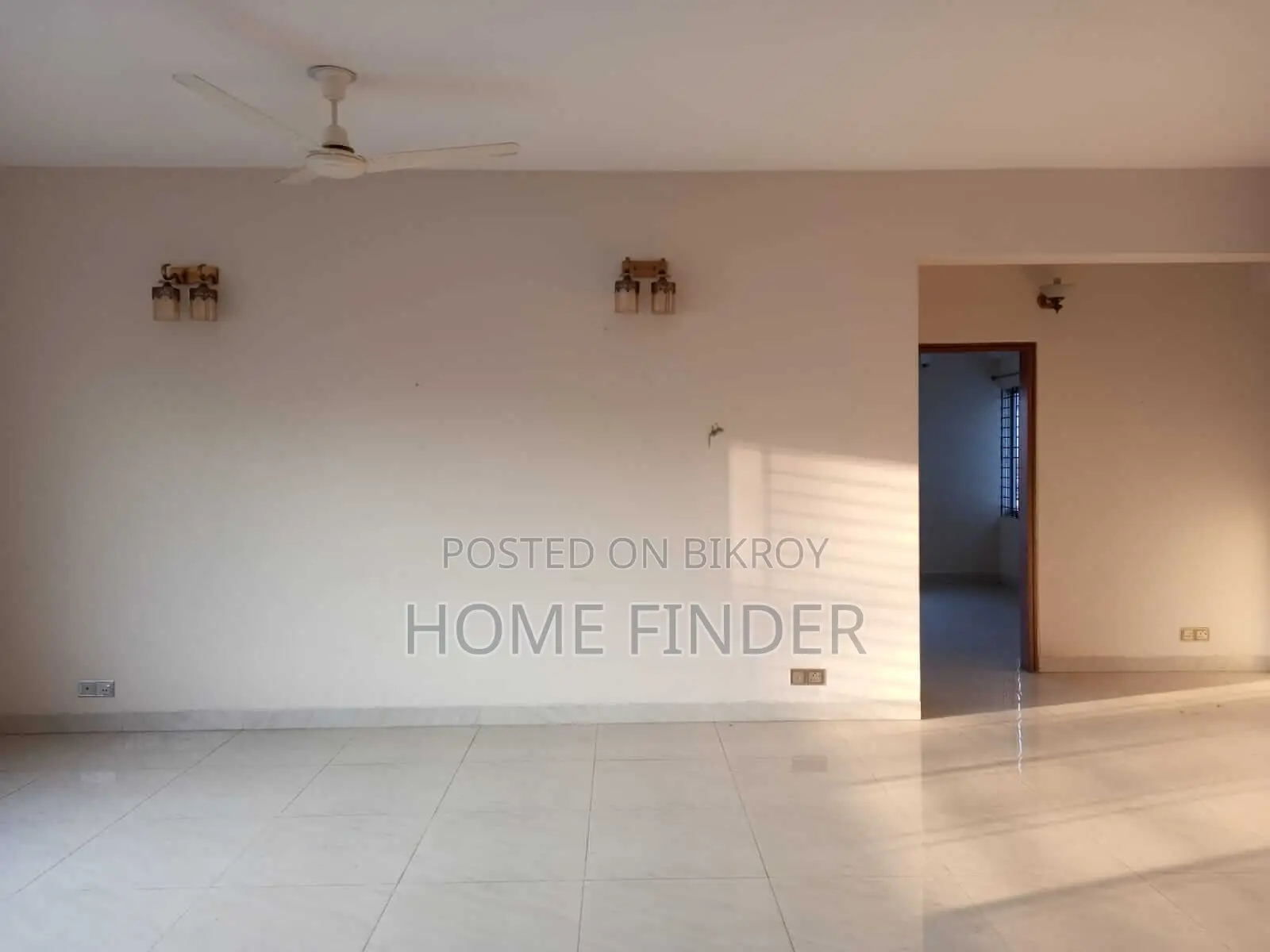 4BHK 3000 SQFT Excellent Apt: For Rent @ GULSHAN(2)