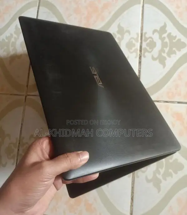 Asus 6th Gen Ultra Slim Full Fresh Laptop, 4GB RAM, 500GB Hard Disk, 14"