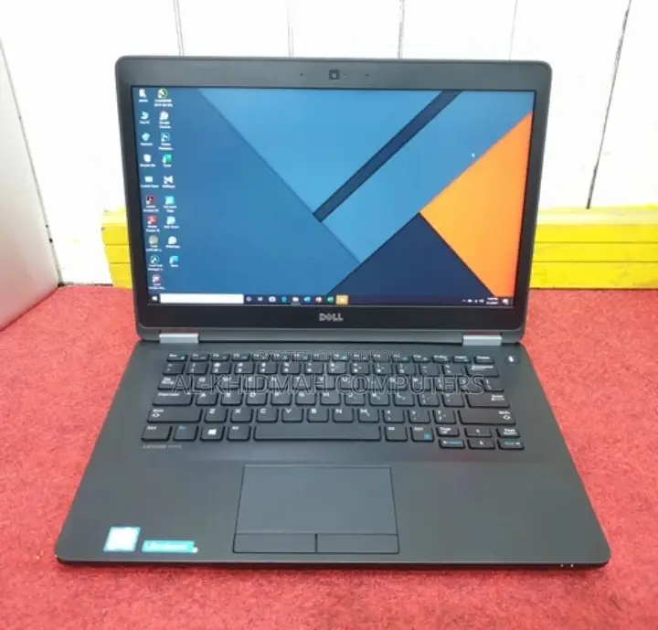 DELL Core i5 7th Gen Slim Laptop, 8GB RAM, 256GB SSD, 14" inch FHD.