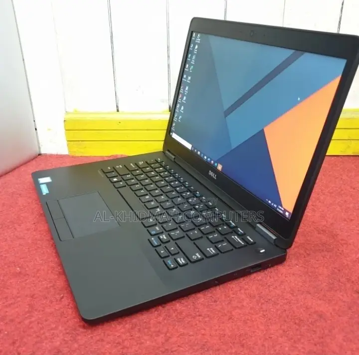 DELL Core i5 7th Gen Slim Laptop, 8GB RAM, 256GB SSD, 14" inch FHD.