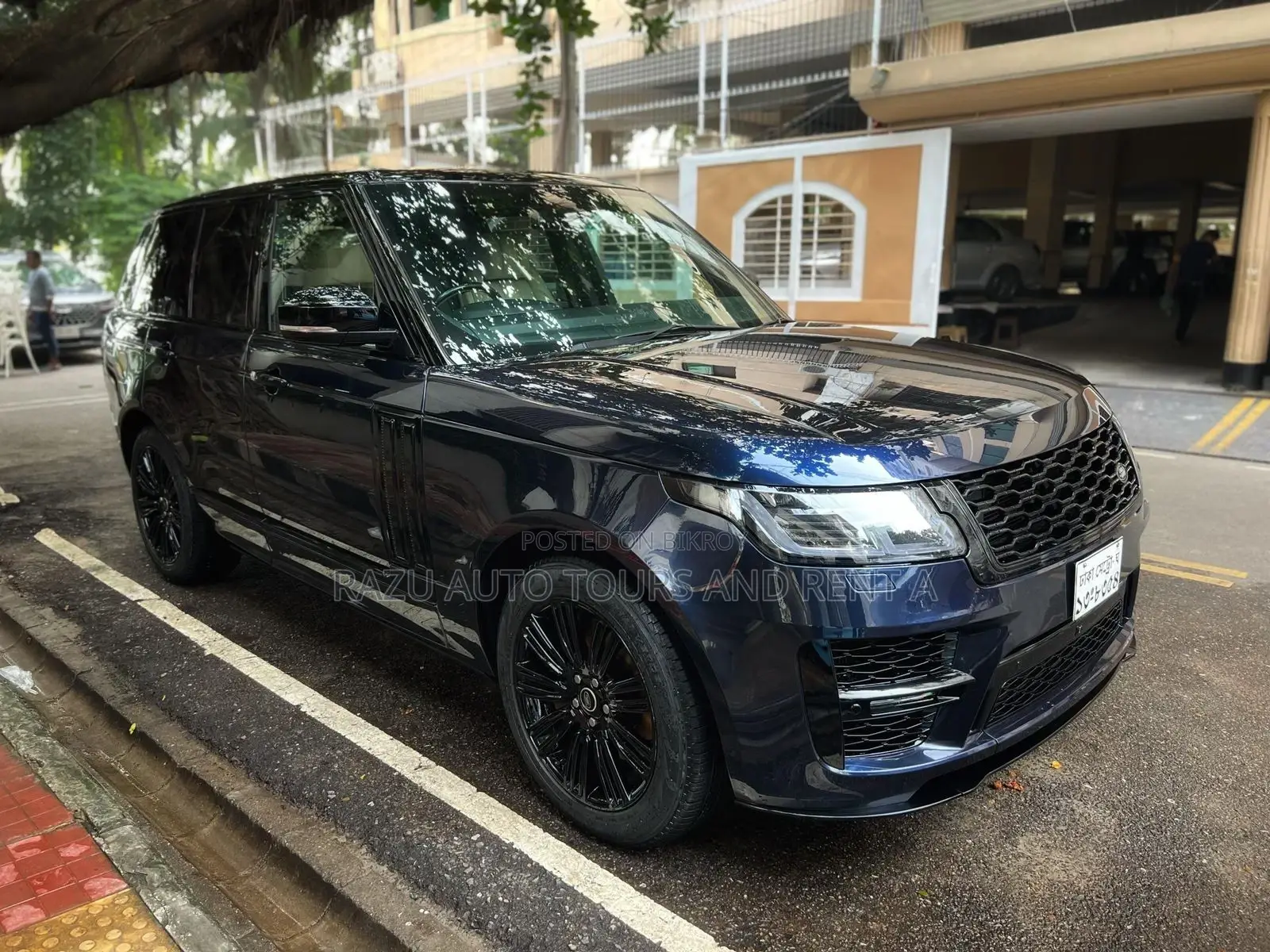 Luxurious Car For Rent