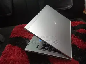 HP Core i5 Laptop//Raid Computer Nathullabad super first