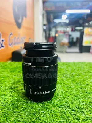 ক্যানন ১৮-৫৫ আইএস এসটিএম কিট লেন্স (অফার প্রাইস)