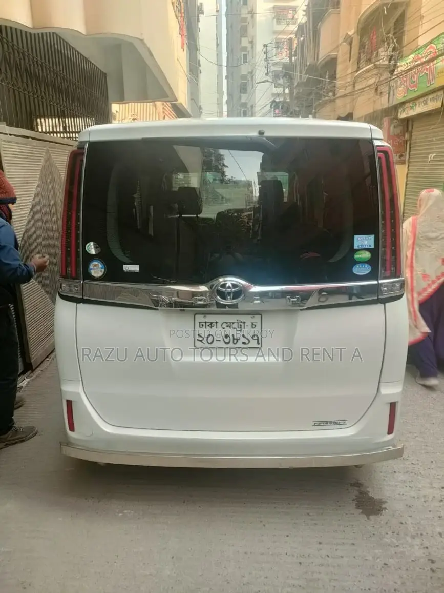 হাইব্রিড নোয়া ভাড়ার জন্য