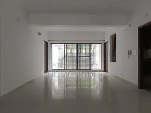 3200 Sqft Brand New Un-furnished Apartment For Rent in Gulshan