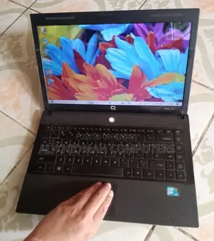 বিশাল অফার, HP Compaq Laptop, 4GB RAM, 320GB HDD, 14" inch Display.