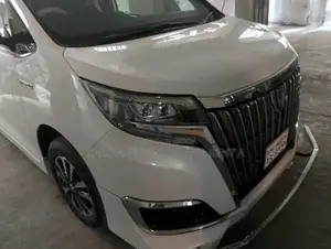 এস্কয়ার নোয়া মাইক্রো ভাড়ার জন্য