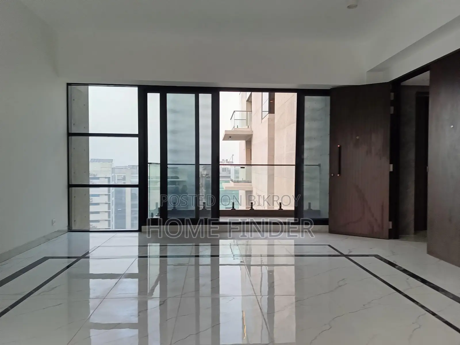 Luxurious Semi Furnished Brand New Apt: Rent @ Gulshan-2