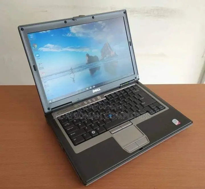 DELL Full Fresh Laptop, 2GB RAM, 160GB Hard Disk.