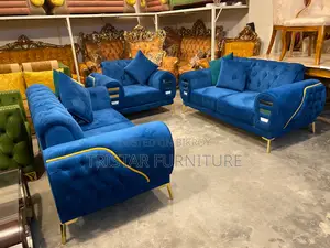 চমৎকার ডিজাইনের ৫ সিটের সোফা সেট
