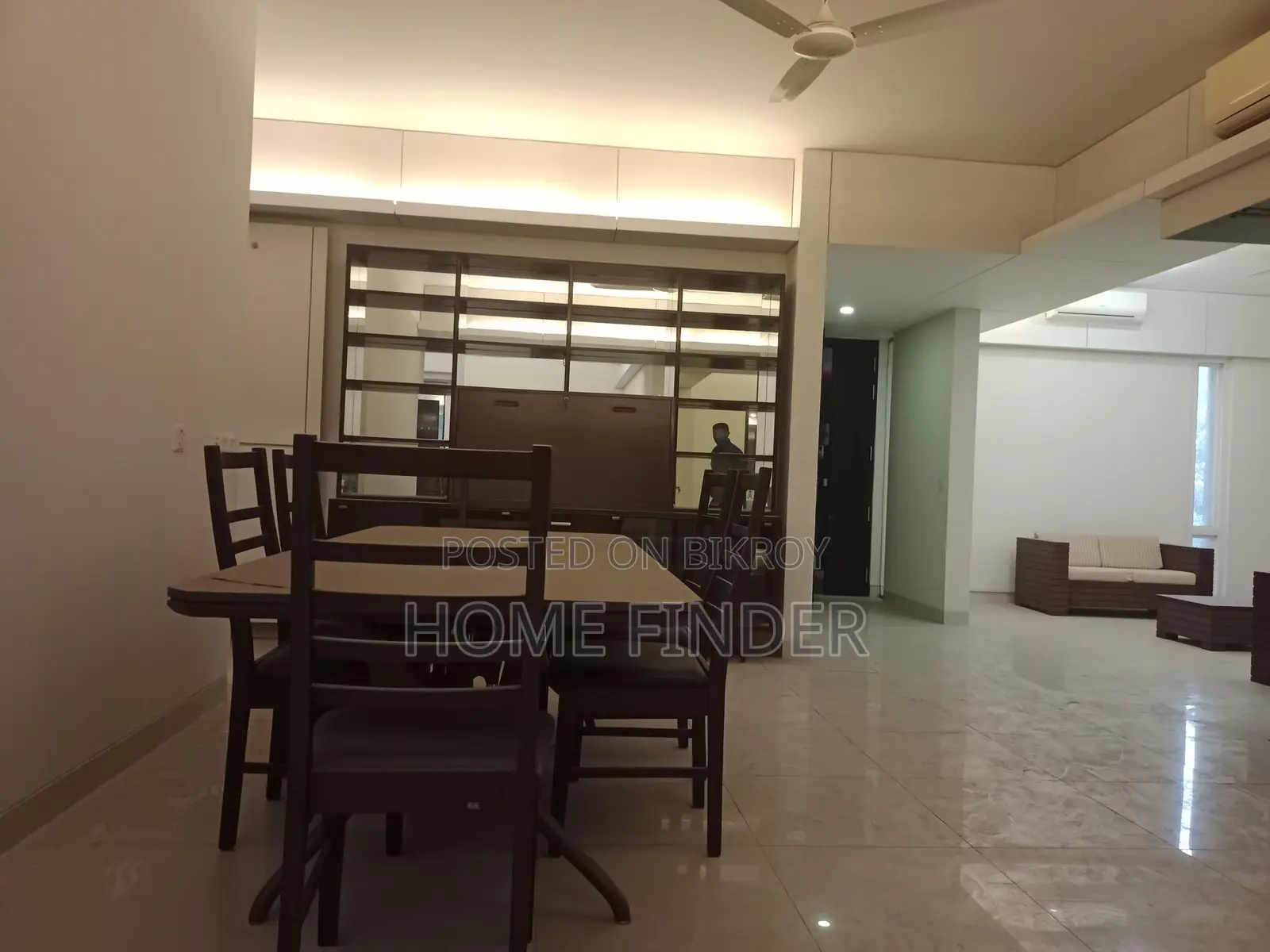 গুলশান, ঢাকায় ভাড়ার জন্য ফার্নিশড অ্যাপার্টমেন্ট