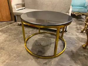 স্টাইলিশ রাউন্ড শেপ সেন্টার টেবিল