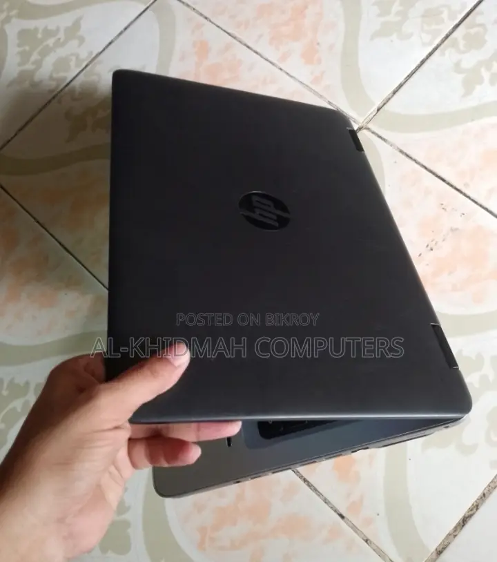সেরা অফার, HP Core i7 7th Gen Laptop, 8GB,256GB, কুরিয়ারেও দেওয়া হয়।