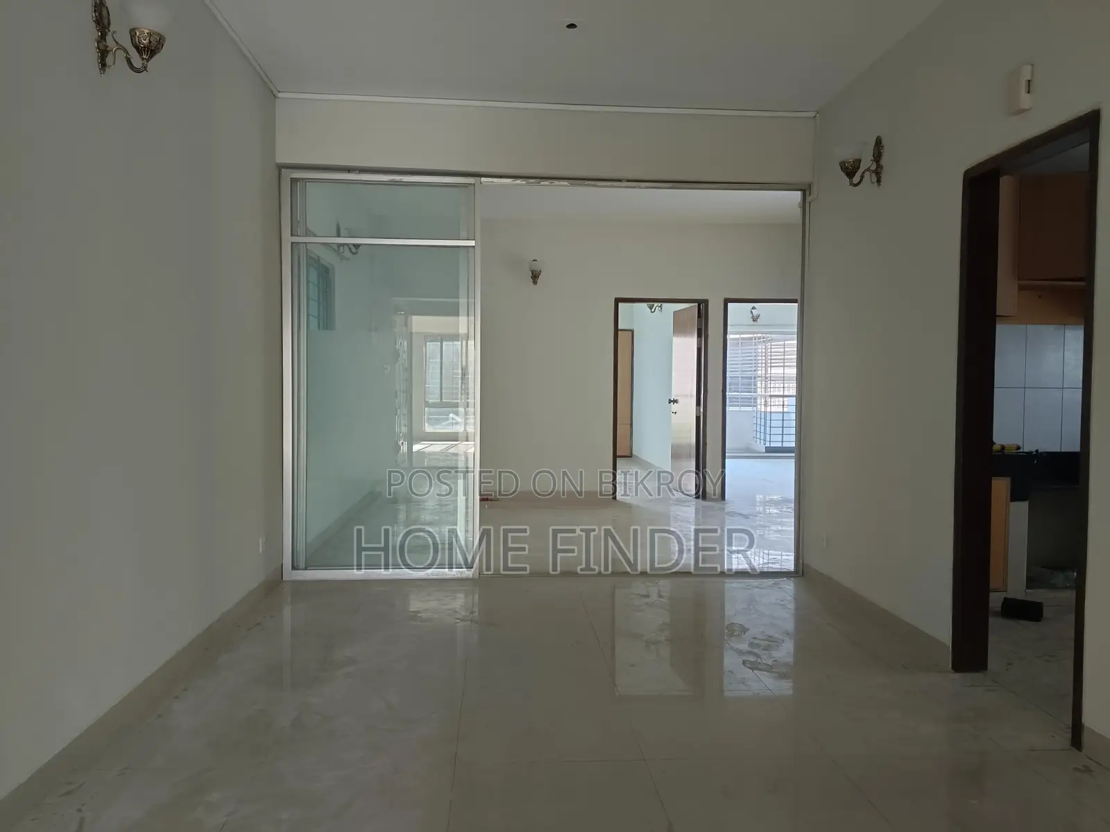2240 Sqft Un-furnished Apartment For Rent In Gulshan