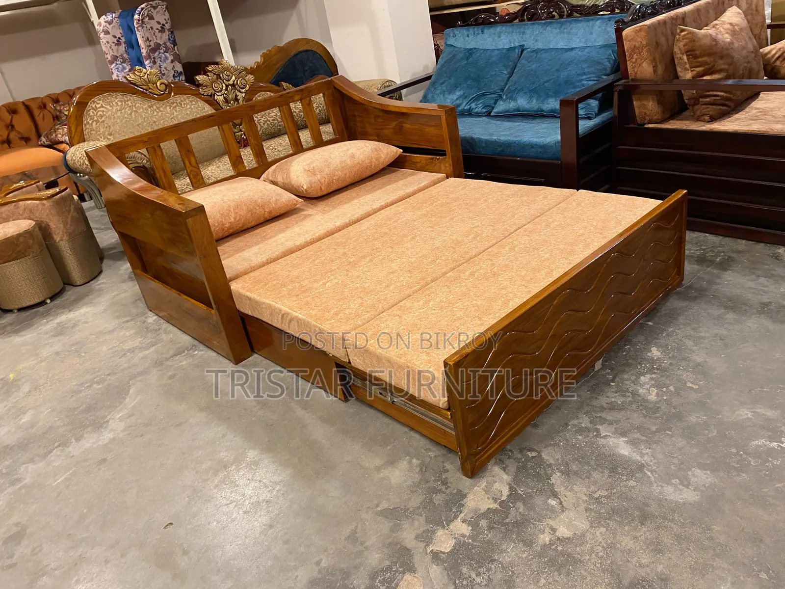 Wooden Modern Sofa Cum Bed Scb02f