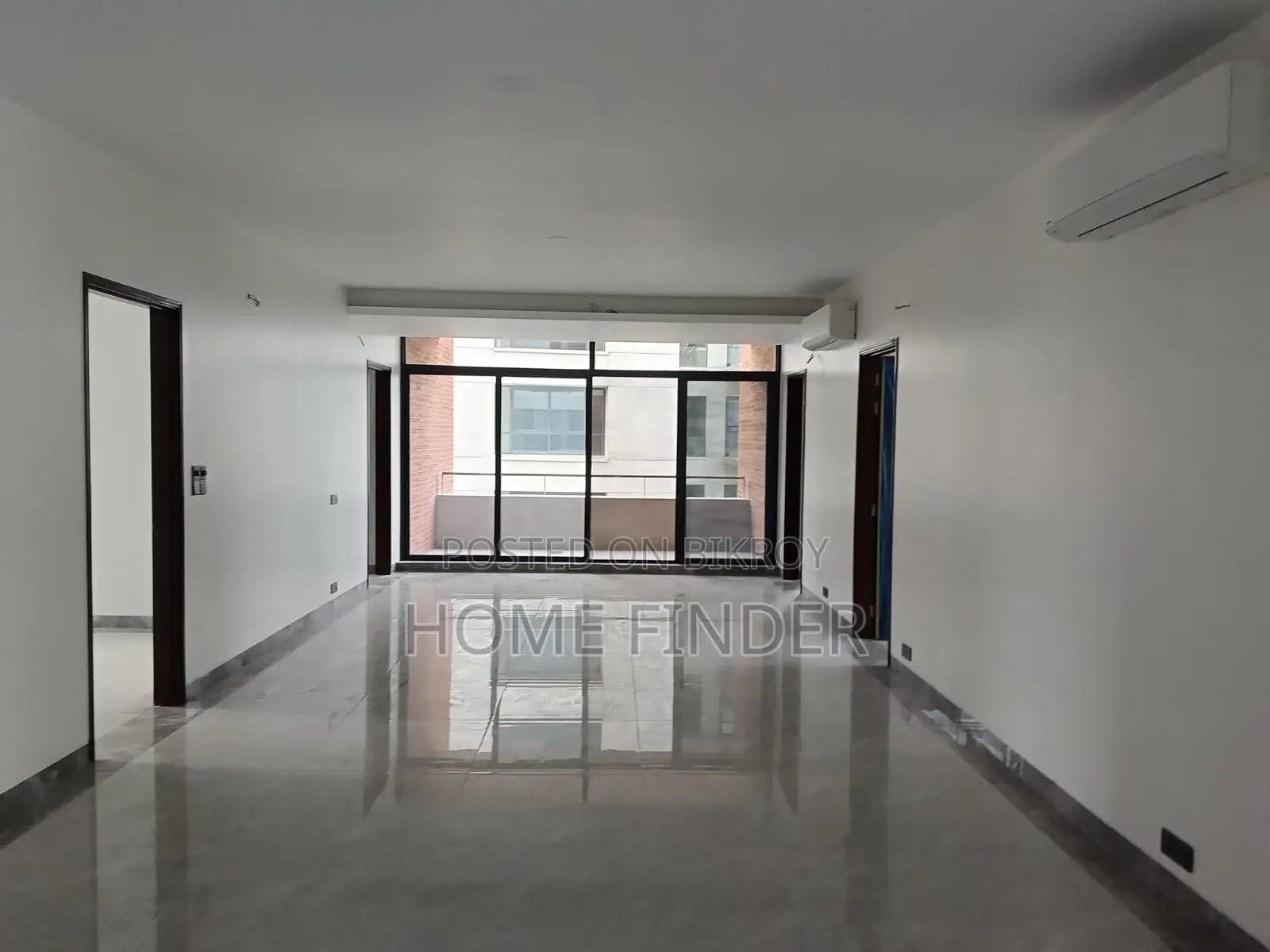 4100 Sqft (Gym-pool) Semi Furnished Apt: Rent @ Gulshan