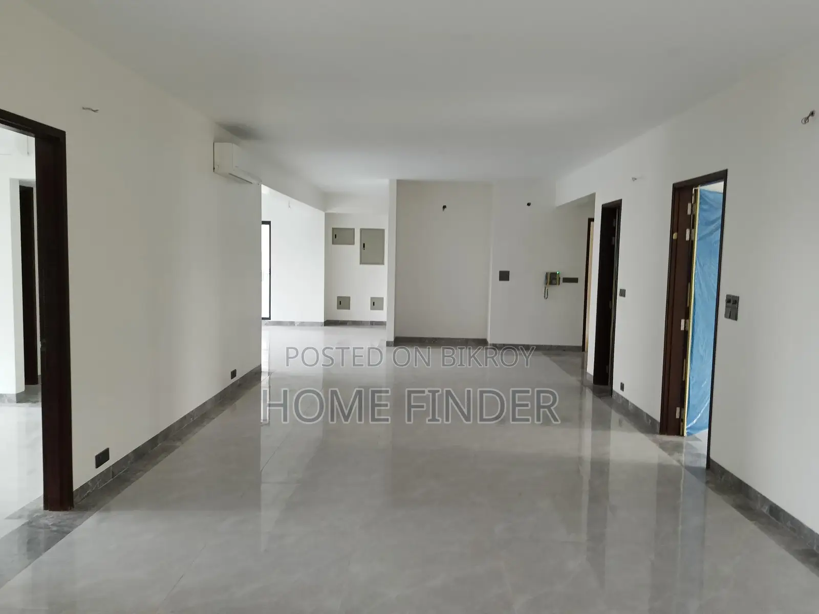 4100 Sqft (Gym-pool) Semi Furnished Apt: Rent @ Gulshan